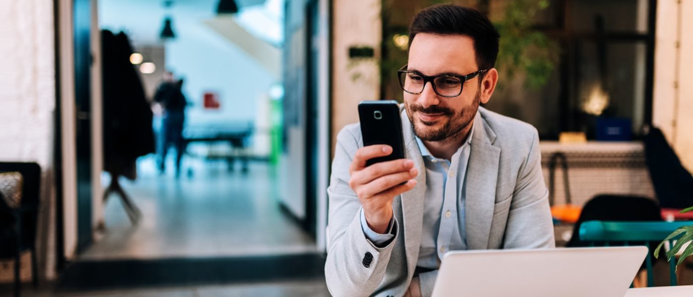 Business Texting 101: How and When to Use it